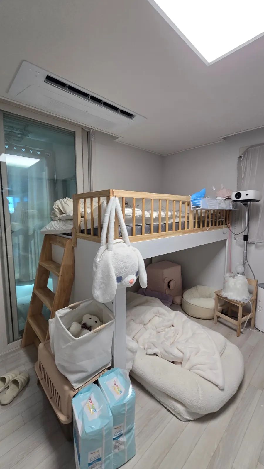 안방에 있던 2층 벙커침대.
