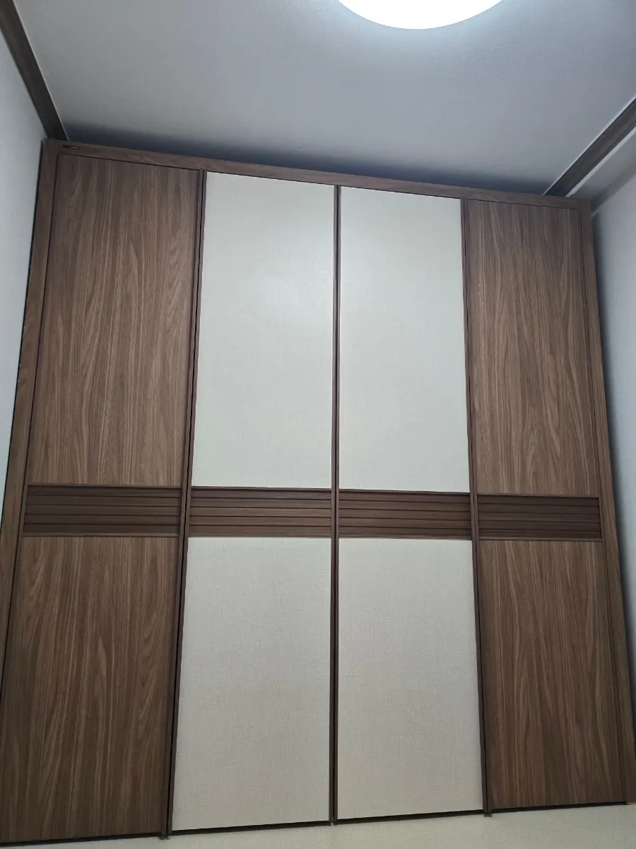 설치를 마친 한샘 키큰장.