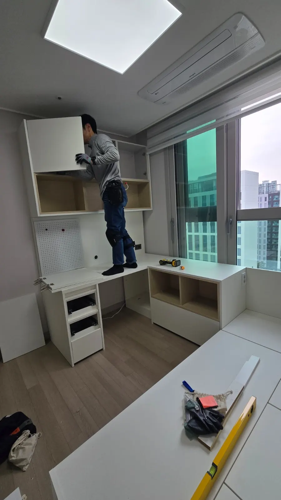 대전 도안동 붙박이형 침대·책상·책장 일체형 가구 이전설치 — 중고 구매, 2026년 4월 사례 — 현장 사진 3