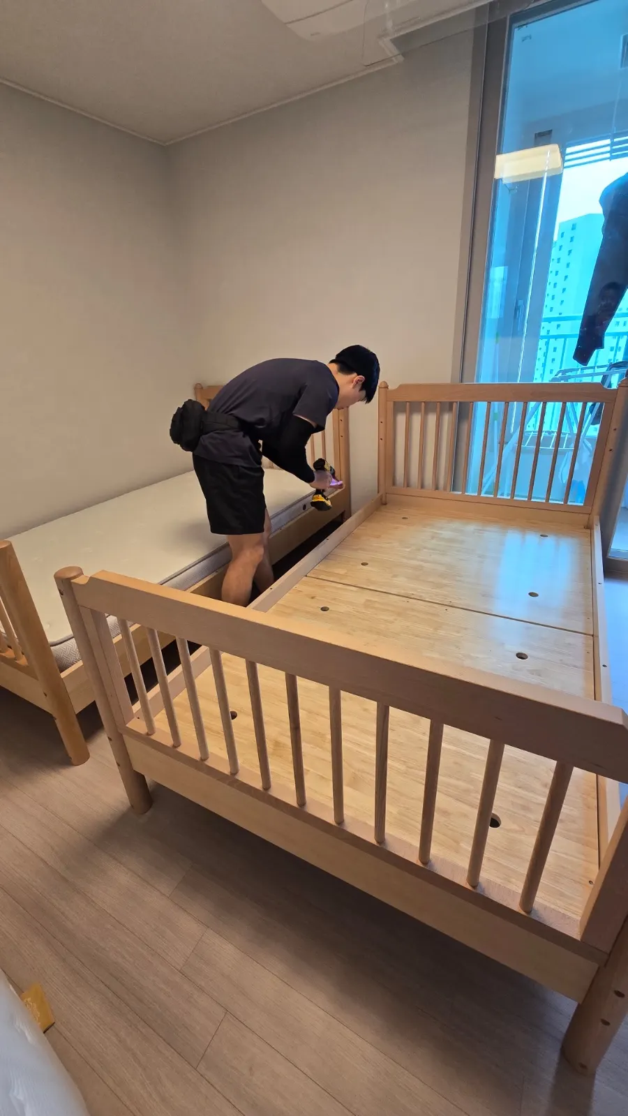 대전 상대동 침대 방간 이동 — 안데르센 원목침대 2대·에이스 퀸, 2026년 8월 사례 — 현장 사진 2