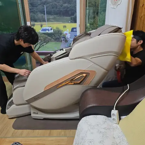 홍성 홍동면→홍북읍 휴테크 라움 안마의자 이전설치 — 단독주택 계단, 2025년 11월 사례