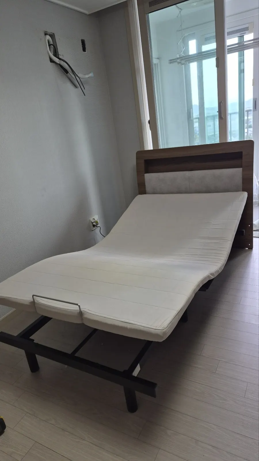 진천 출발지에서 해체 전 작동을 확인한 모션베드.
