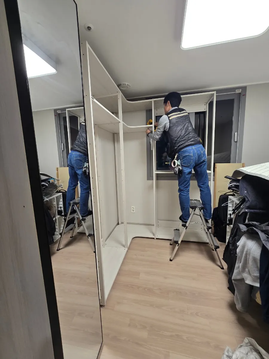 평택 동삭동 한샘 시스템행거 이전설치 — ㄱ자·거울 수납장, 중고 구매, 2026년 1월 사례 — 현장 사진 2