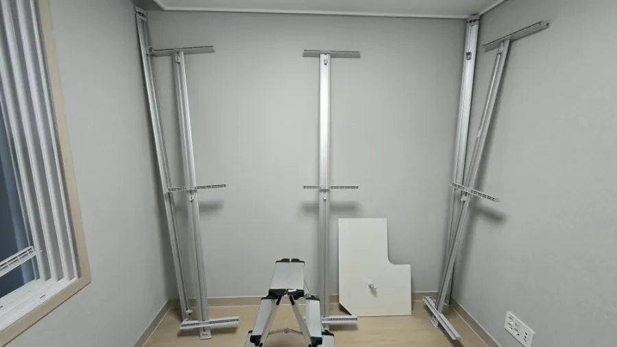 세종 해밀동→대전 관저동 시스템행거 이전설치 — 부모님 드레스룸, 2026년 6월 사례 — 현장 사진 2